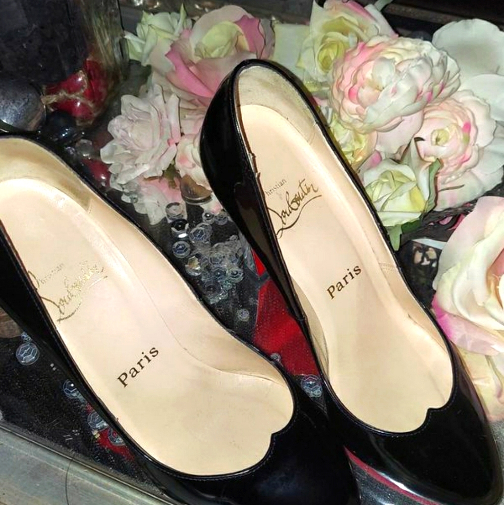 Christian LOUBOUTIN  36.5 PATENT LEATHER
